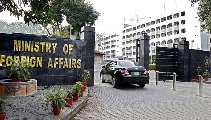 Pakistan urges Taliban govt in Afghanistan to cut ties with TTP
