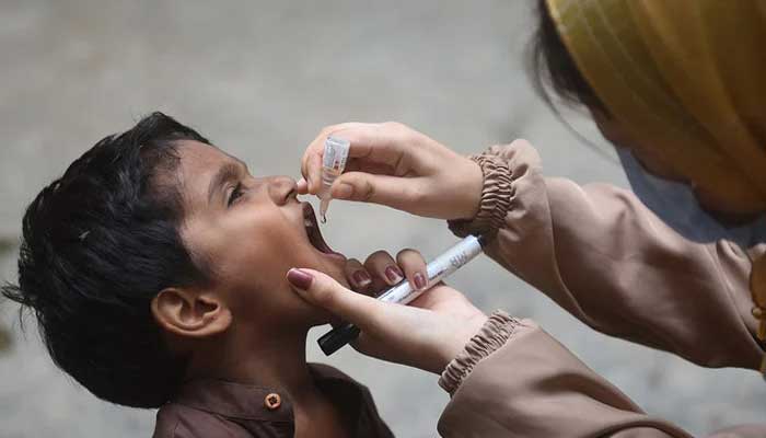 Over 35,000 parents say no to polio drops in Sindh: sources